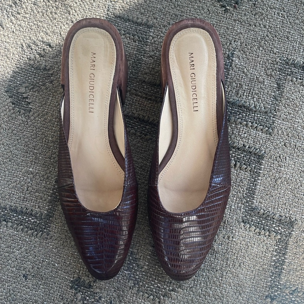 Mari Giudicelli Leblon Mule